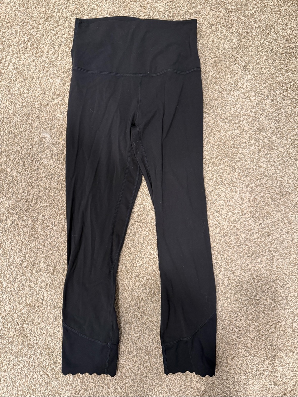Lululemon 23” Align Scalloped Leggings